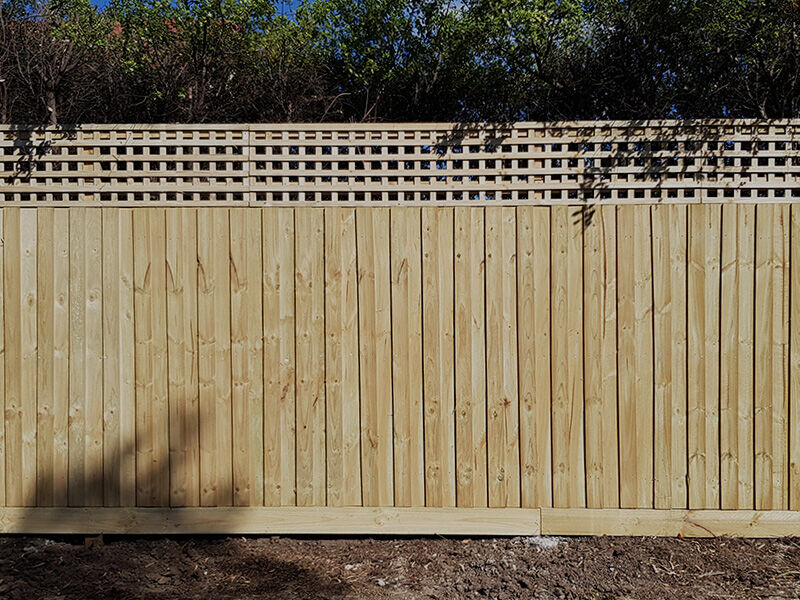 Lattice Fence Extensions