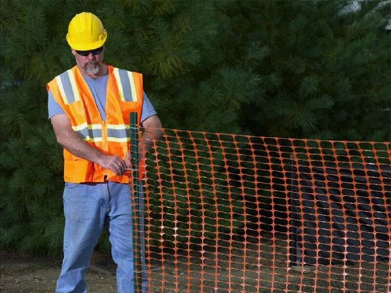 Bunting & Emergency Fence - GT Pine