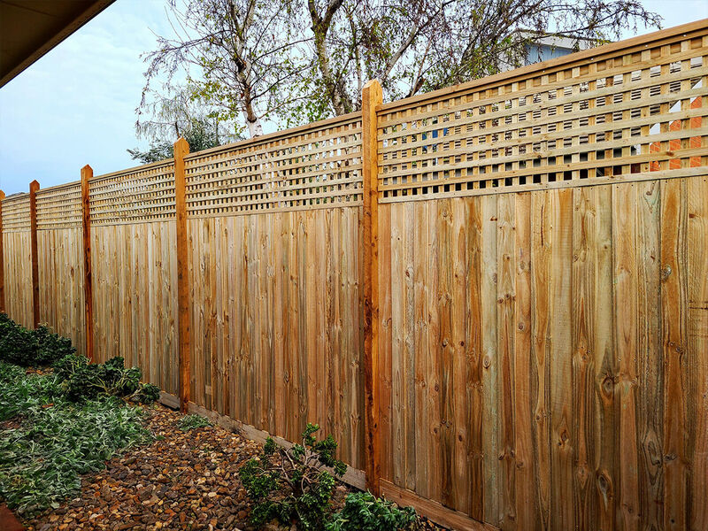 Lattice Fence Extensions