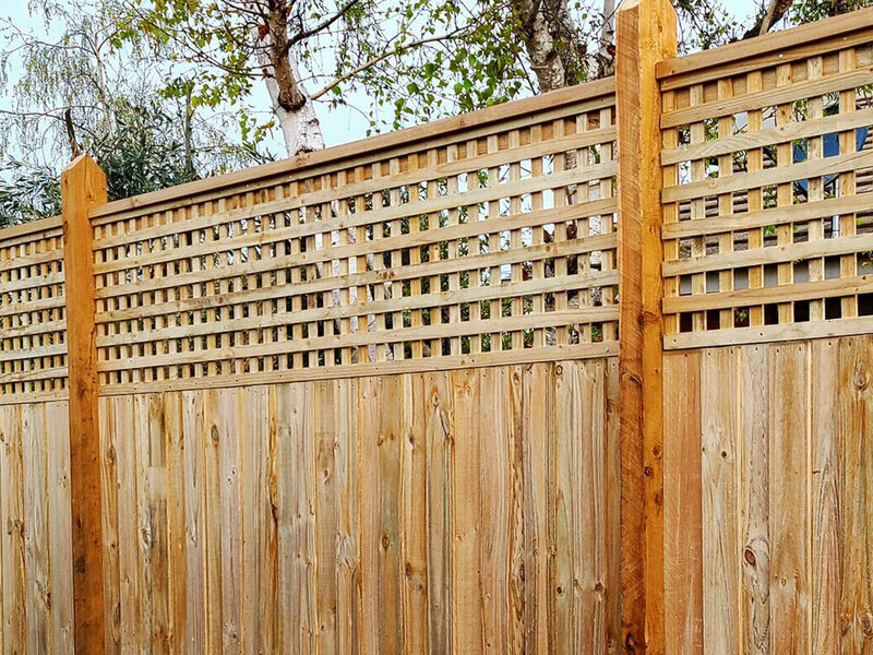 Lattice Fence Extensions